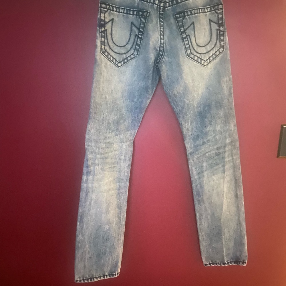 True Religion - Picture 2 of 5